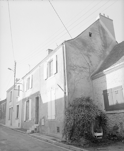 3 rue Claude-Chappe. Elévations antérieure et latérale droite.