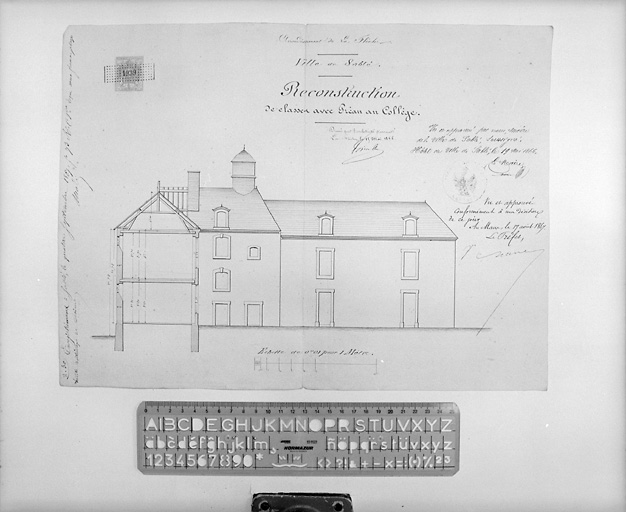 'Reconstruction de classes', coupe du corps gauche et élévation antérieure du corps postérieur.