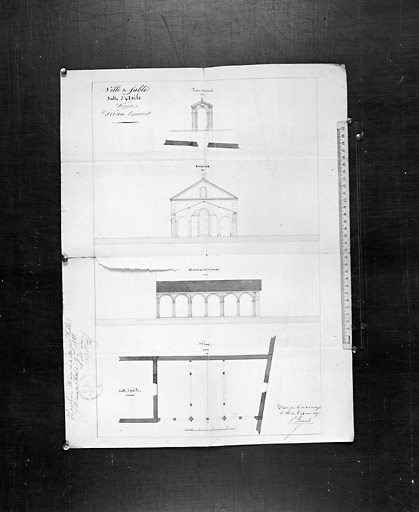 'Salle d'asile, projet de préau couvert'.