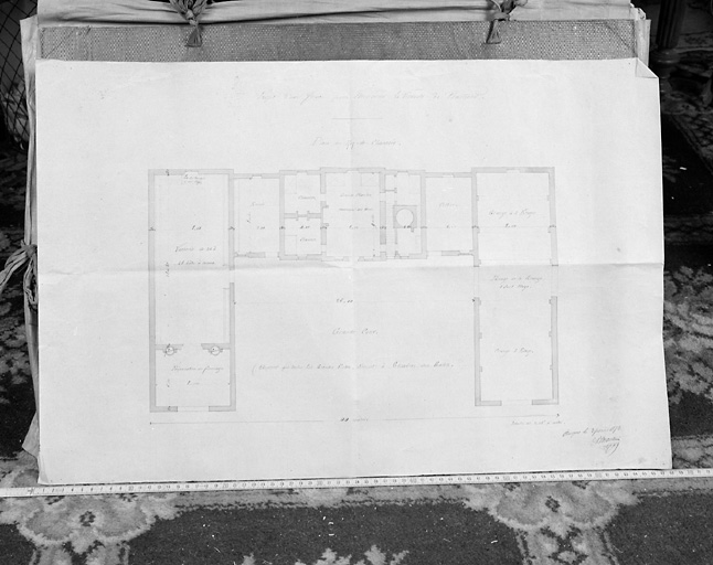 'Projet d'une ferme pour Monsieur le Vicomte de Bastard'. Plan au rez-de-chaussée.