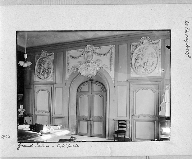 'Grand Salon - côté porte'.