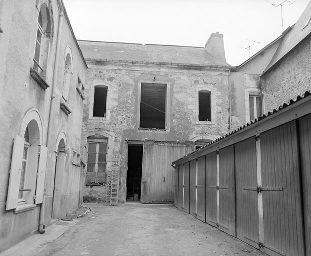 Bâtiment conventuel : élévation antérieure, partie droite.