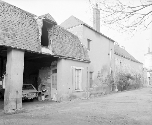 Hangar : élévation gauche, partie droite.