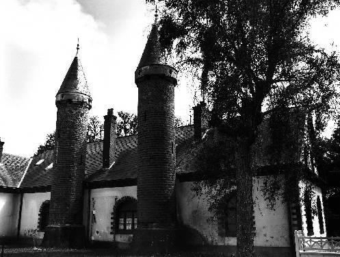 Cuisines, élévation gauche.