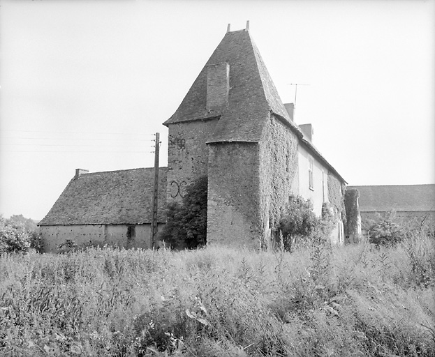 Logis et logement : élévations gauches.