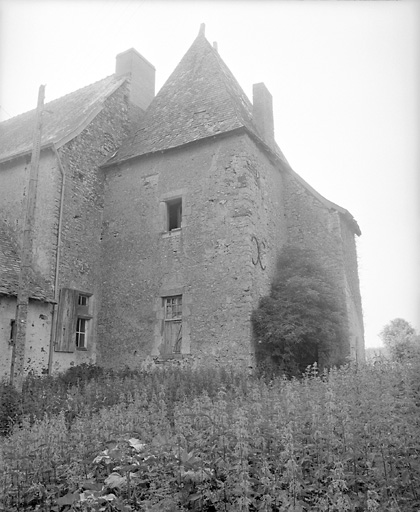 Logis, corps en pavillon : élévation postérieure.