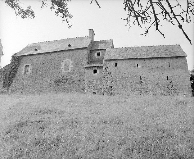 Logement et parties agricoles, élévation postérieure.