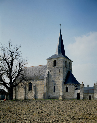 Vue d'ensemble depuis le sud-est.