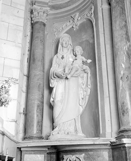 2 statues (en pendant, grandeur nature) : Vierge à l'Enfant, saint Joseph