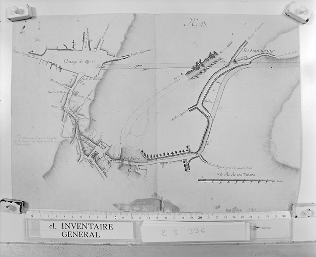 Projet de route du pont d'Erve aux Fourneaux.