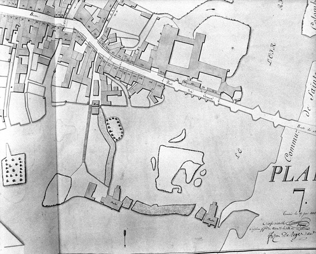 'Plan-voyer de la Ville de Sablé, plan 7', détail, quartier du château et des moulins, lavis, par Trignart, 1825