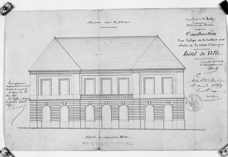 'Construction d'un balcon et de trottoirs aux abords de la caisse d'épargne', élévation postérieure.