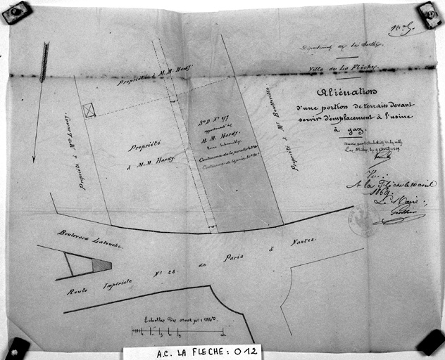 'Aliénation d'une portion de terrain devant servir d'emplacement à l'usine à gaz'.