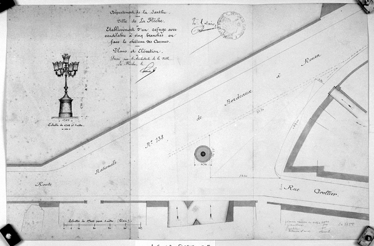 'Etablissement d'un refuge avec candélabre à cinq branches en face le château des Carmes'.