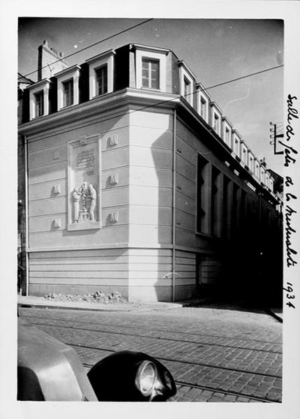 Vue d'ensemble des élévations, depuis l'ancien quai René Bazin, vers 1934.