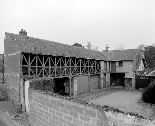 Entrepôt artisanal rue Saint-Pierre