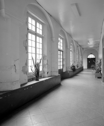 Galerie méridionale du cloître.