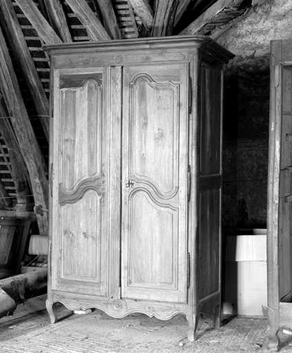 Armoire