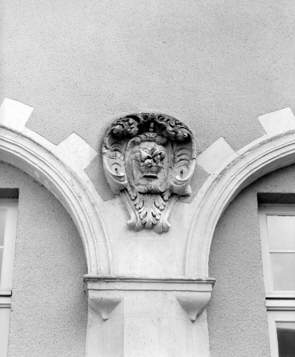 2ème relief sur la face orientale de la cour méridionale.