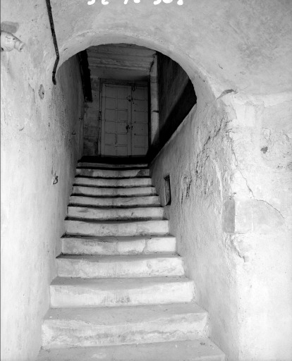 Escalier du sous-sol.