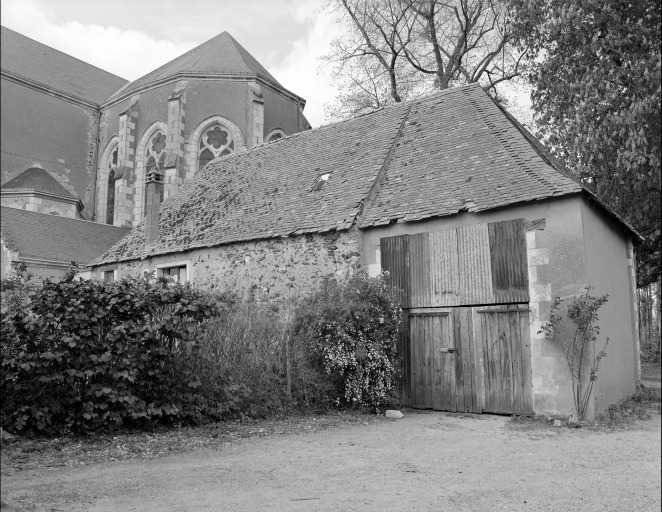 Elévation droite du logement-remise.