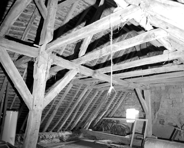 Charpente du logis.
