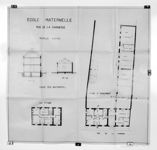 Plan du rez-de-chaussée, coupes.