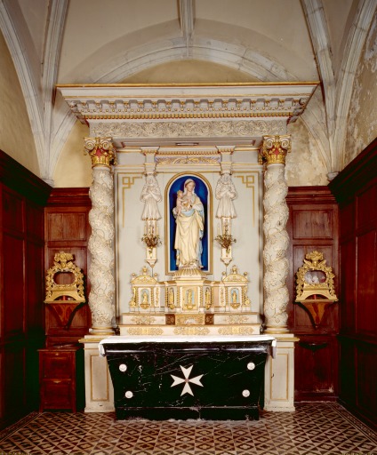Retable architecturé à niche de l'autel Notre-Dame