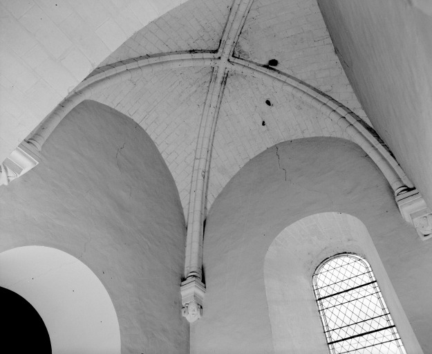 Voûte d'ogives de la tour-clocher.