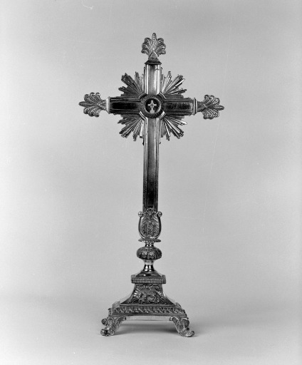 Croix-reliquaire
