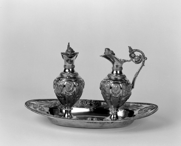 Ensemble de 2 burettes, plateau à burettes