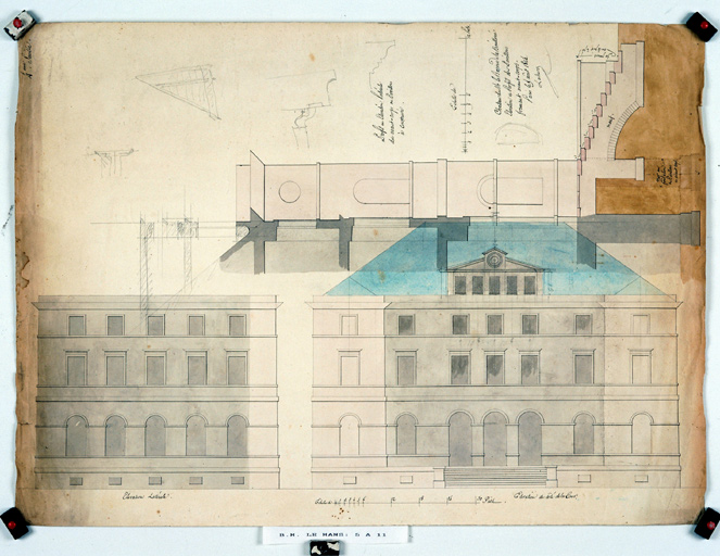 Elévations et profil des pavillons formant avant-corps.