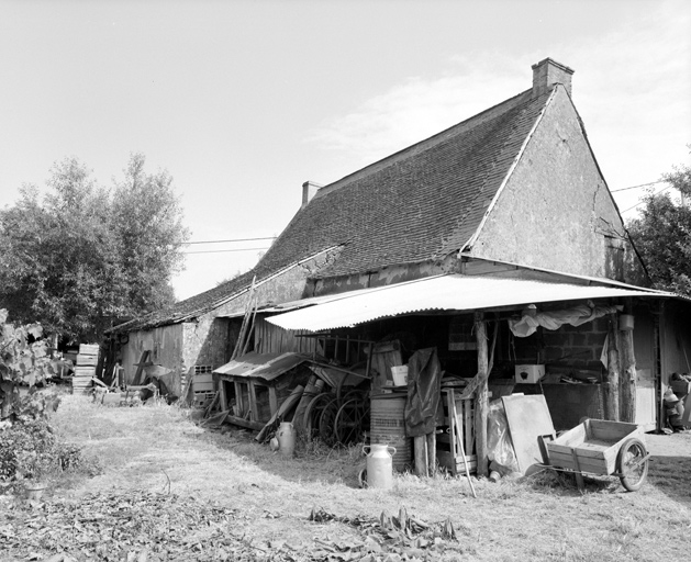 Ensemble depuis le nord-ouest.