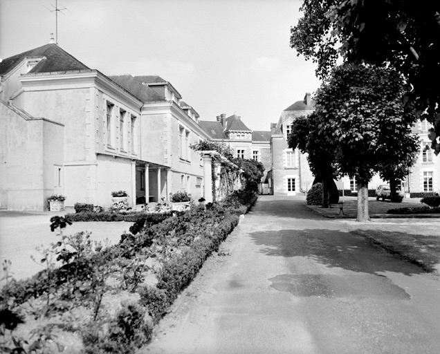Elévations ouest et sud du pavillon Sainte-Suzanne.