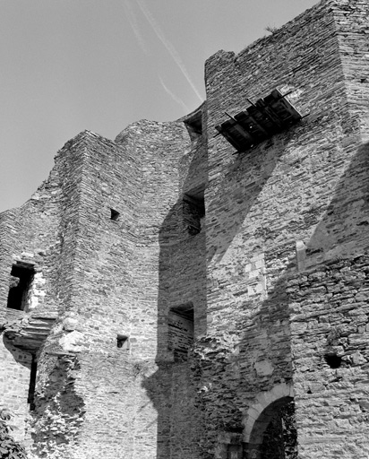 Châtelet de la cour, élévation nord, partiesupérieure.