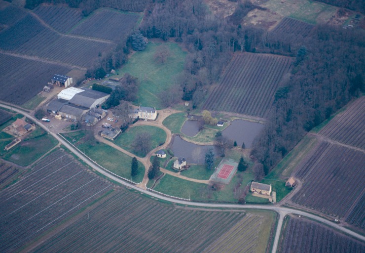 Vue aérienne depuis le sud-est.