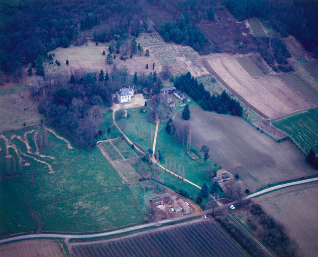 Vue aérienne depuis le sud-ouest.
