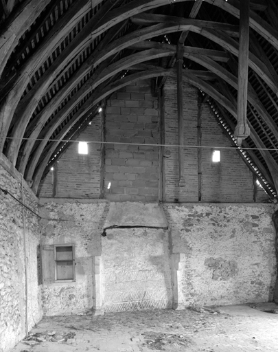 Salle haute dans l'aile nord du logis.