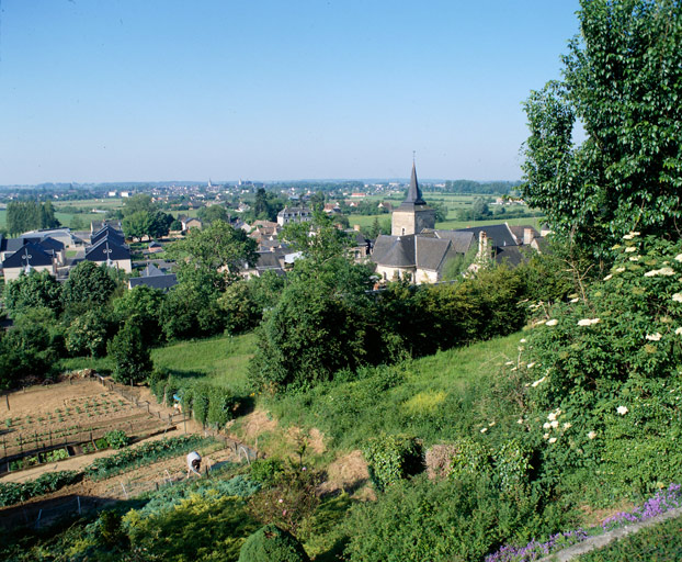 Ensemble depuis le nord-est.