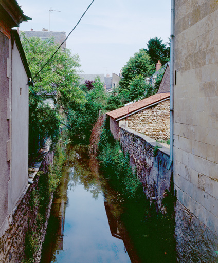 Le fossé de ville, rue des Fossés-Saint-Jacques, partie méridionale.