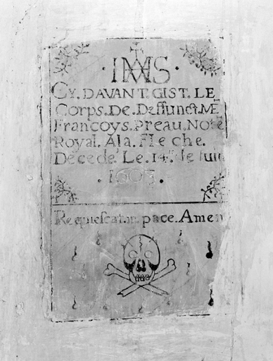 Plaque funéraire (n° 2)