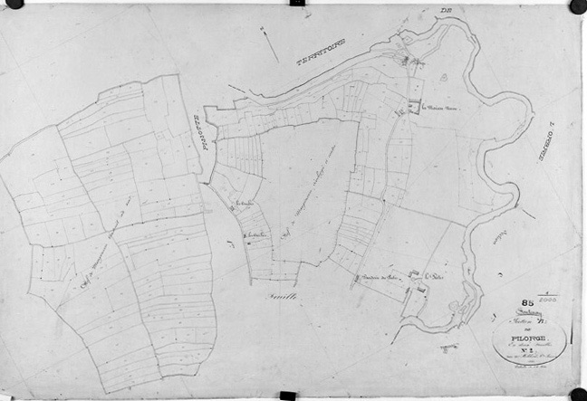 'Plan cadastral parcellaire de la commune de Fontenay', 1843. Section B de Pilorge, feuille n°2 au 2000e. (Versé par le Service du Cadastre, Fontenay-le-Comte).