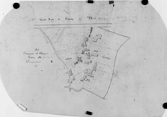 Commune de Charzais, rattachée à la commune de Fontenay-le-Comte en 1967. Plan cadastral de 1843, section D, 2ème feuille au 1/1000e. (Versé par le Service du Cadastre aux AD Vendée).