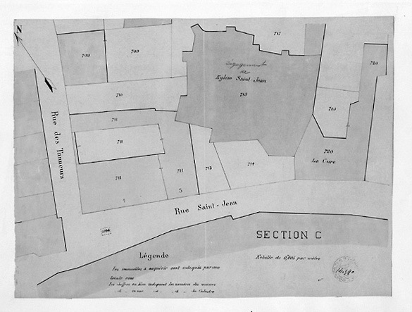 Projet de dégagement de l'église : plan au 1/200e dressé vers 1912. (Bibliothèque du Patrimoine, relevé n°14590).