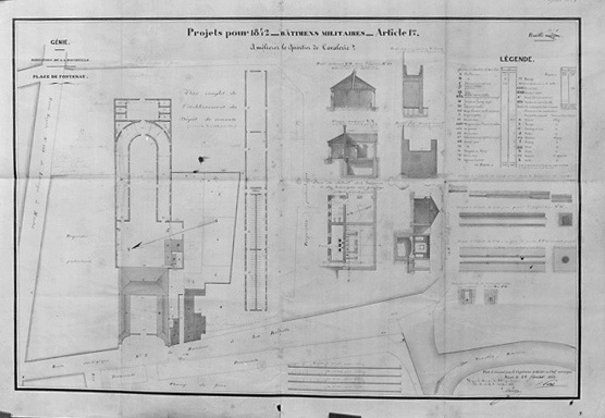 Plan d'ensemble de la caserne au 1/500e, avec améliorations projetées pour 1842, signé et daté A. Potel, capitaine du Génie en Chef, le 28 février 1842.