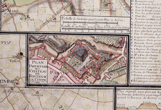 'Plan particulier du château de Fontenay le Comte en lestat quil estoit en 1720'. Plan, environ au 1/2500e, extrait de la 'Carte du 46e quarré de la généralle des costes du Bas Poitou...', par Claude Masse, ingénieur du Roi.