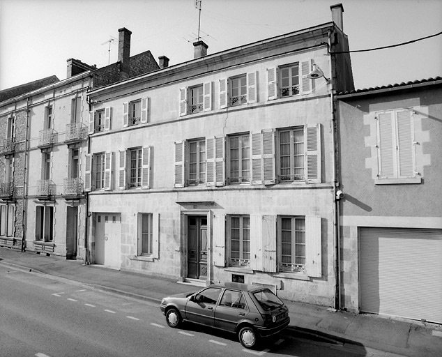 Façade du 94, rue de la République.