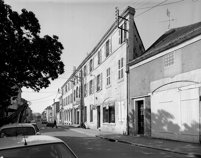 Vue d'ensemble, rue du Docteur-Audé.