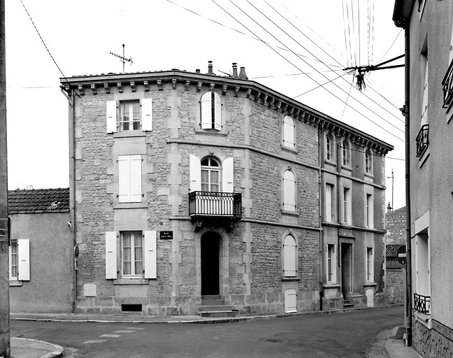 Façade des maisons aux 10 et 10bis, rue Catinat.