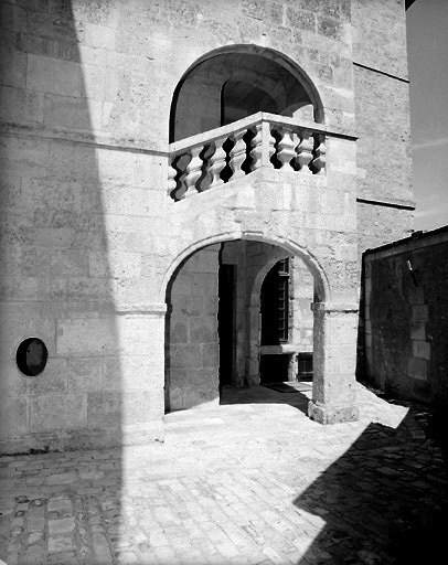 Vue de la cage d'escalier.